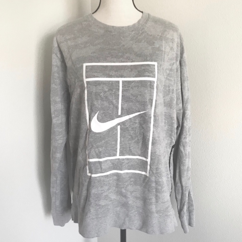 Nike sweatshirt